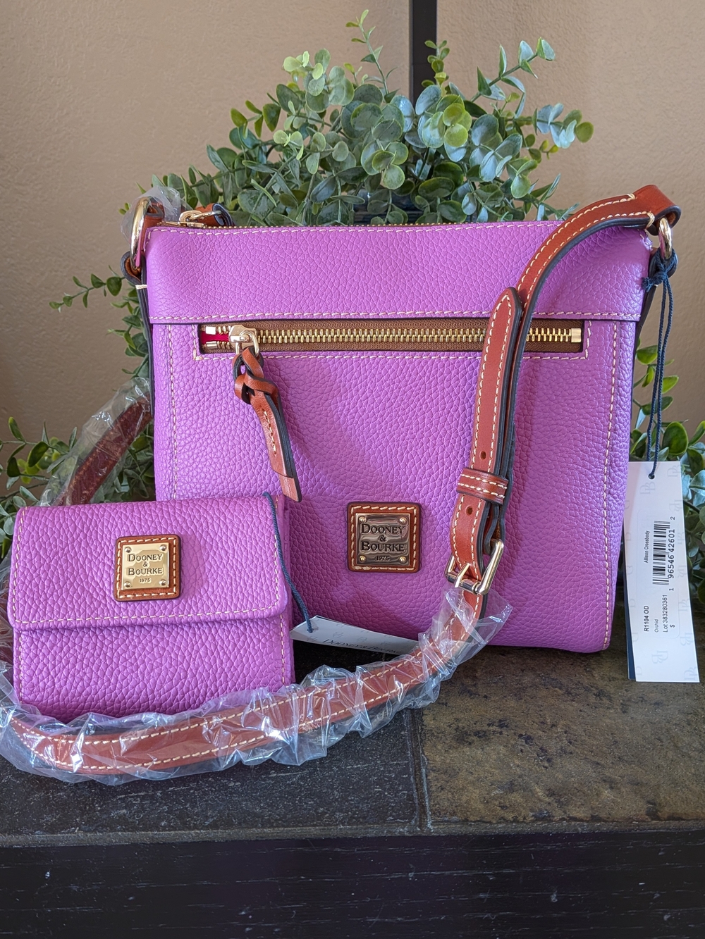 NWT! Dooney & Bourke Pebbled Leather Crossbody & Wallet Set in ORCHID